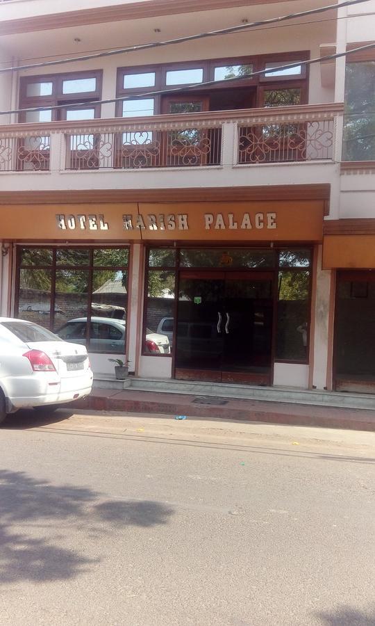 آغْرا Hotel Harish Palace المظهر الخارجي الصورة
