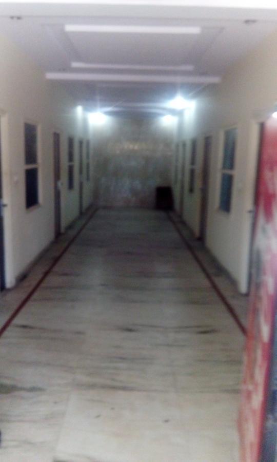 آغْرا Hotel Harish Palace المظهر الخارجي الصورة